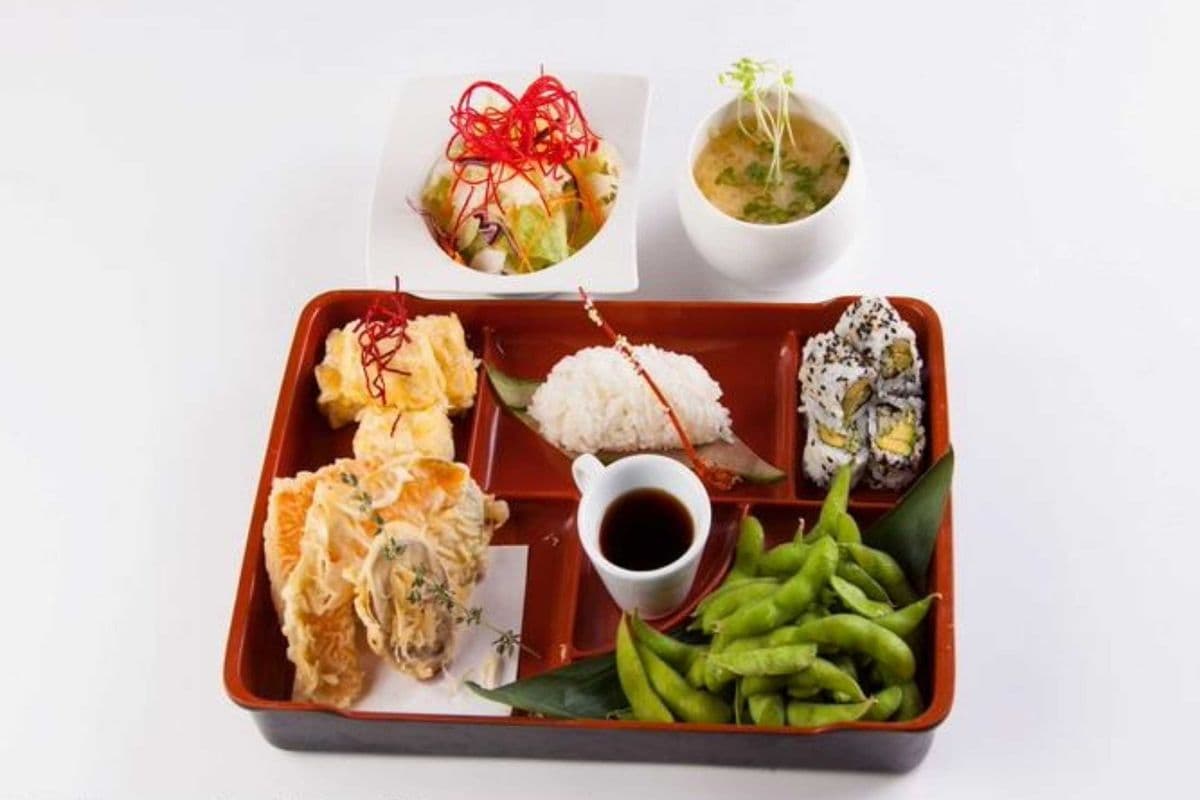 Vegetable Box served with Steam Rice