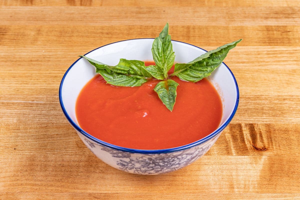 Roasted Tomato and Basil Soup (500 ml)
