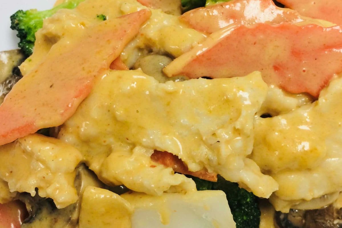 TH9a. Thai Red Curry Chicken