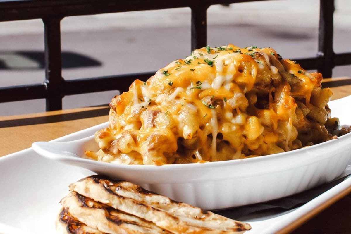 Baked Short Rib Mac N Cheese Pasta