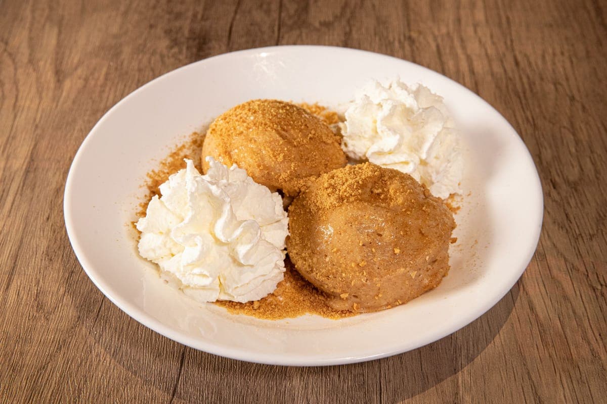 Pumpkin Cheesecake Balls