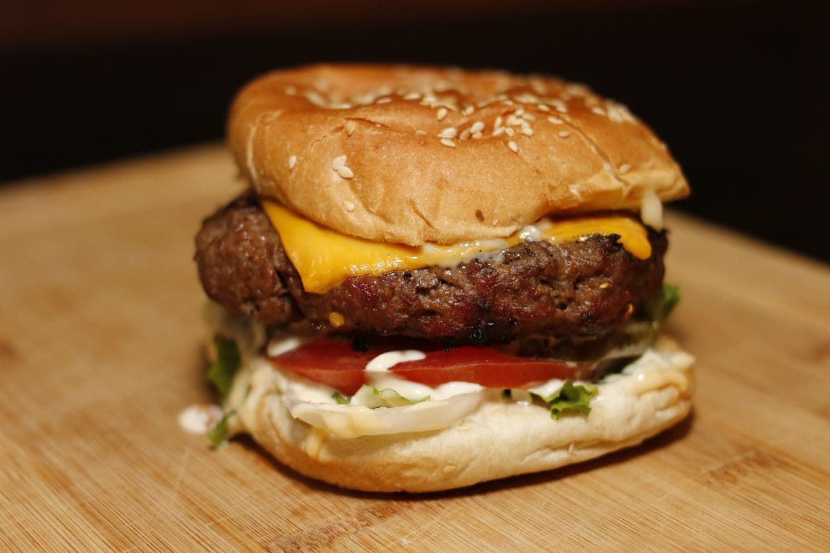 Cheese Burger (5 oz)