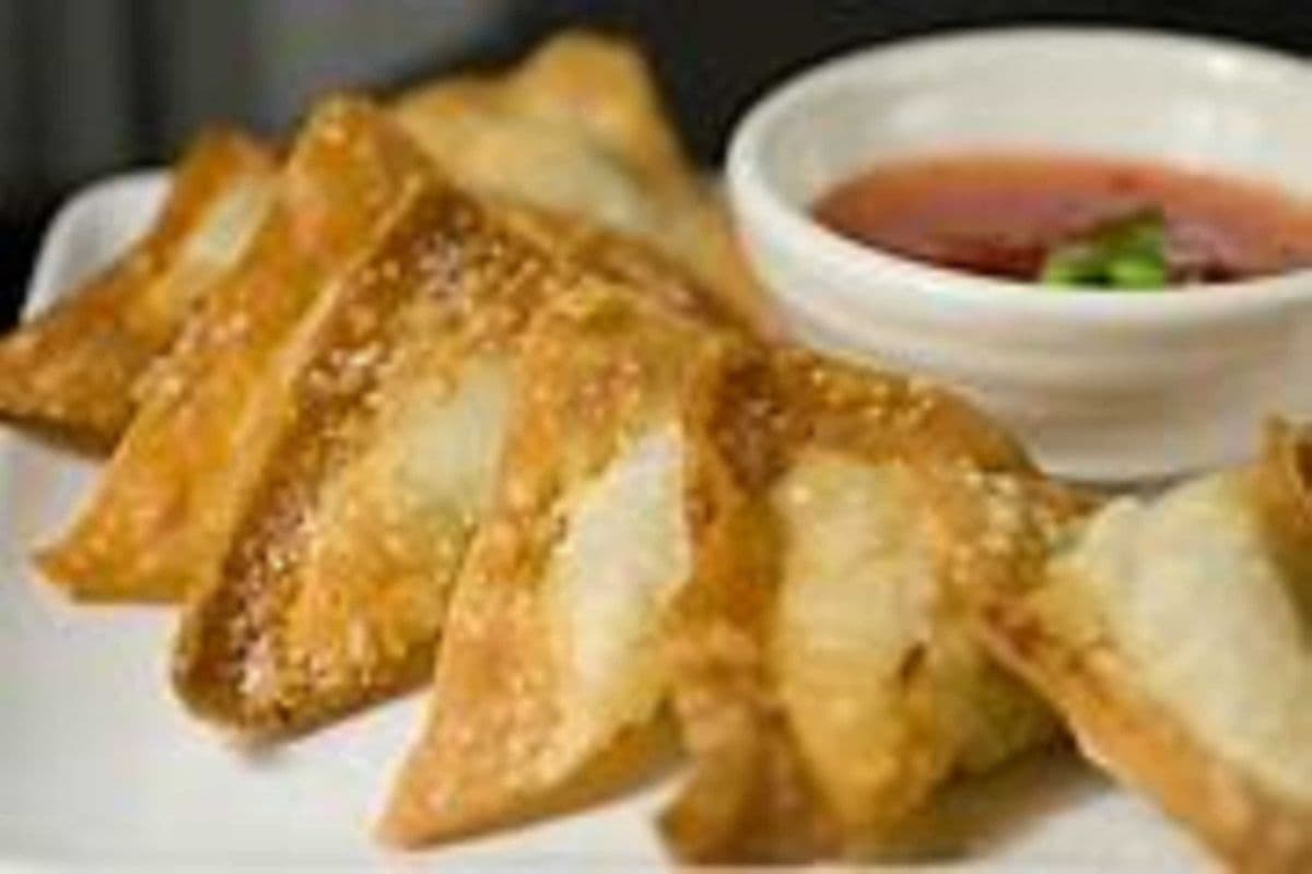 2. Crispy Wonton - เกี๊ยวกรอบ