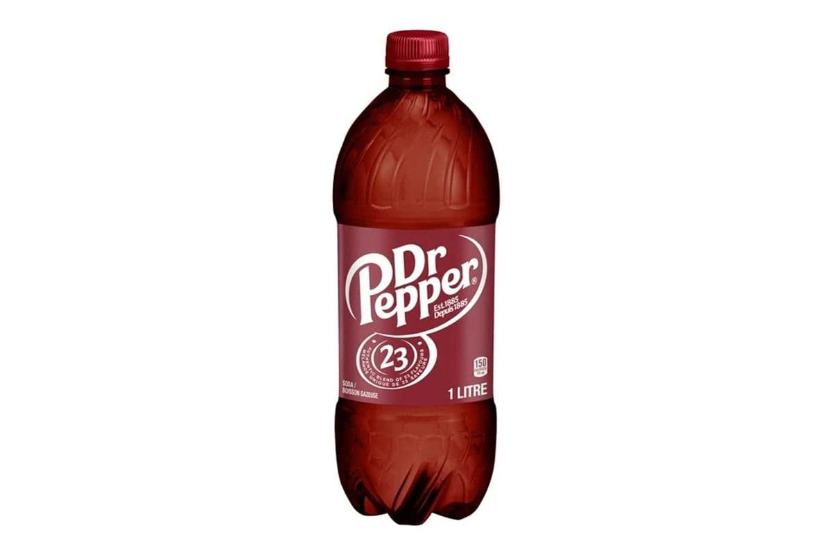Dr Pepper Soda 1 L (Bottle)