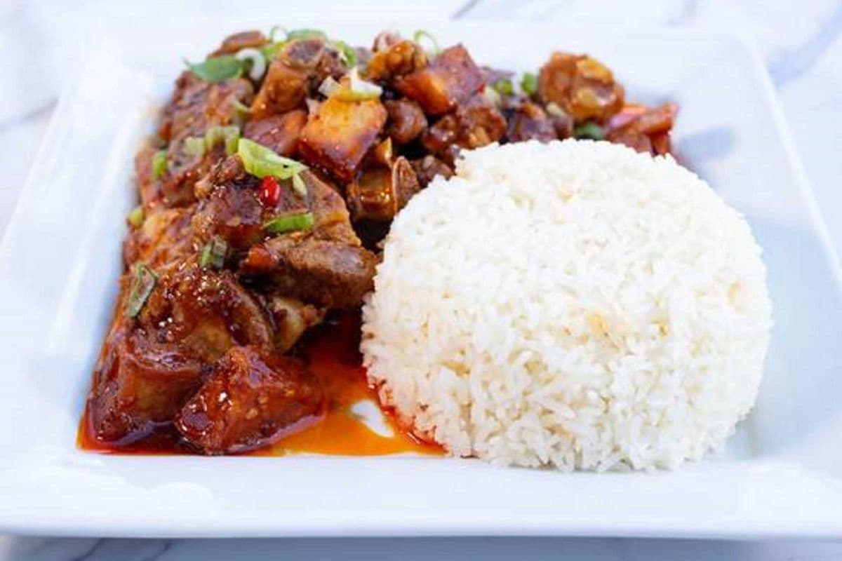 Stewed Pork Ribs with Potato Rice Bowl (Spicy) 土豆块火烧排骨盖饭