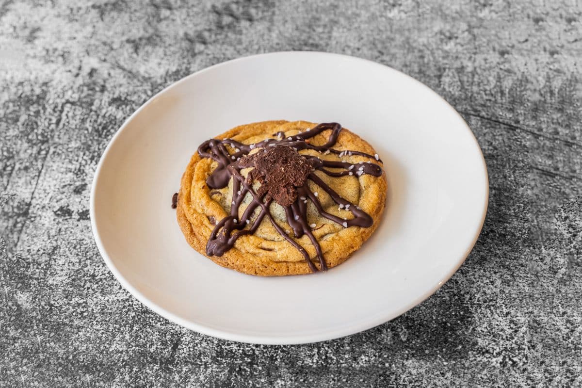 BROWNIE BOMB COOKIE