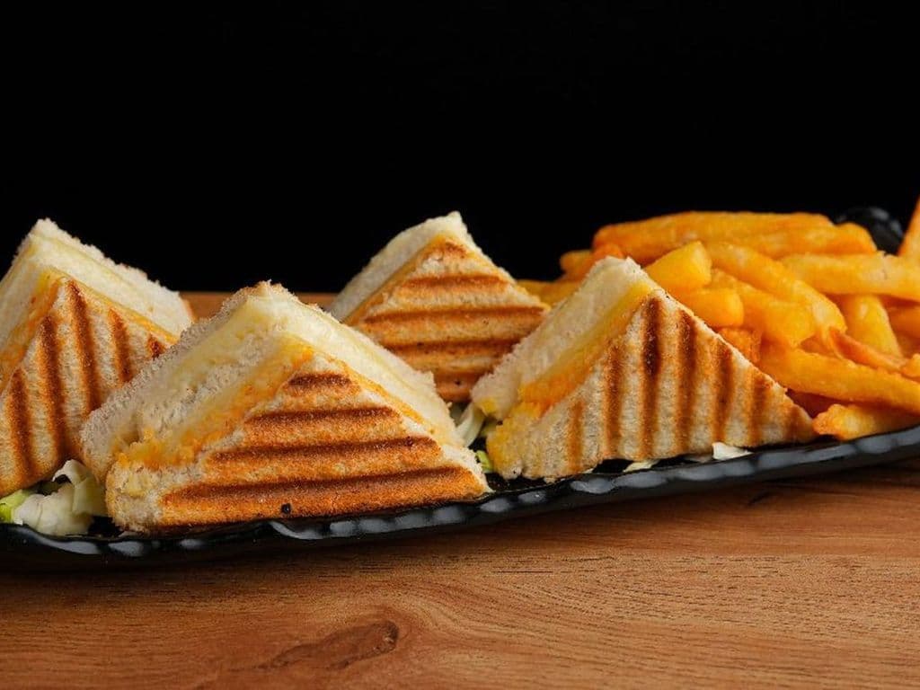 KIDS GRILLED CHEESE SANDWICH