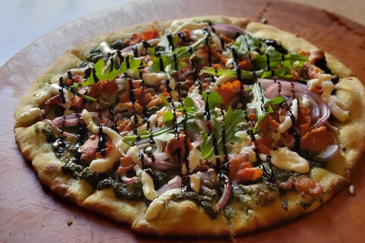 12" Salmon Ahumado Pizza