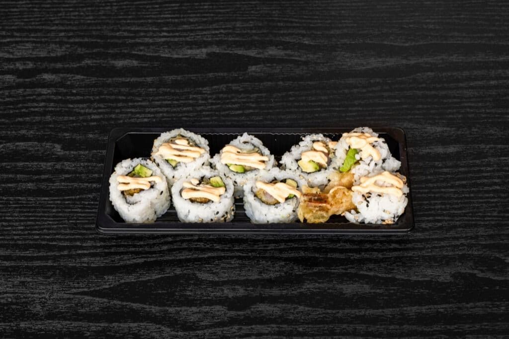 Chilli Prawn Roll (8 Pcs)