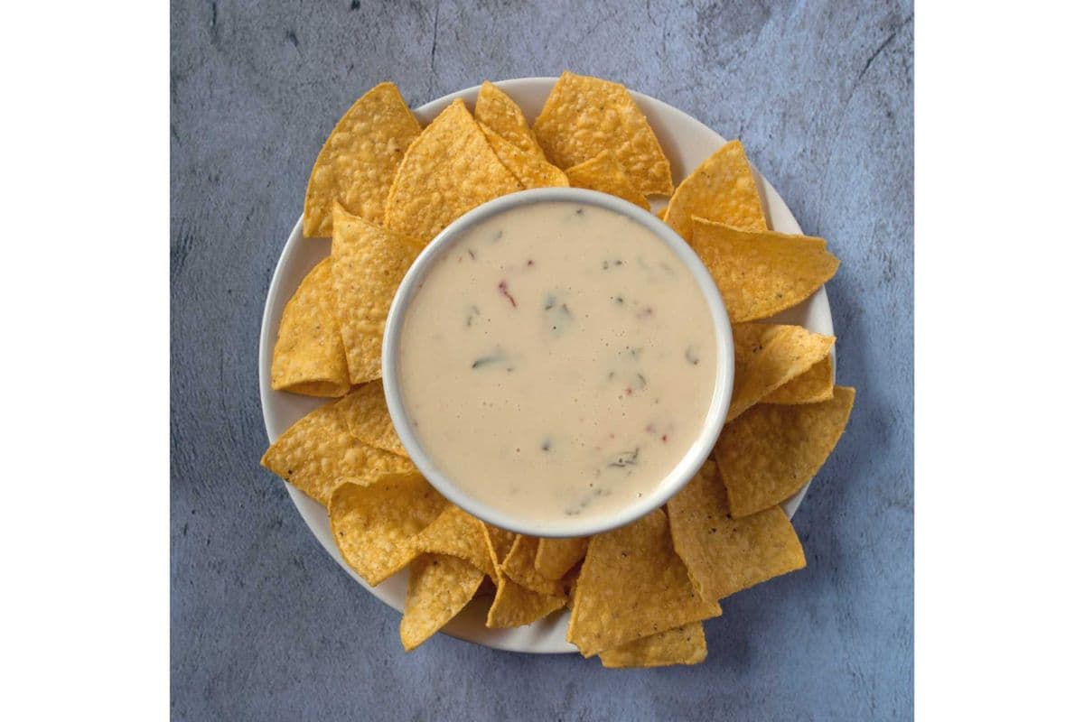 Nacho Chips and Queso