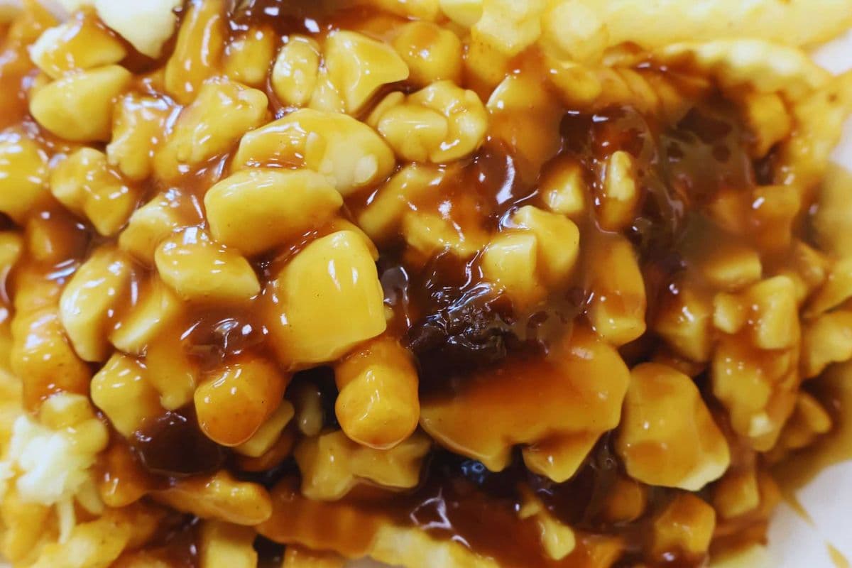 Thursday Deal : Large Poutine
