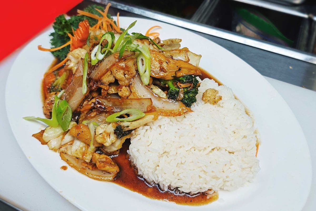 31. Tod Gratiem Prik Thai