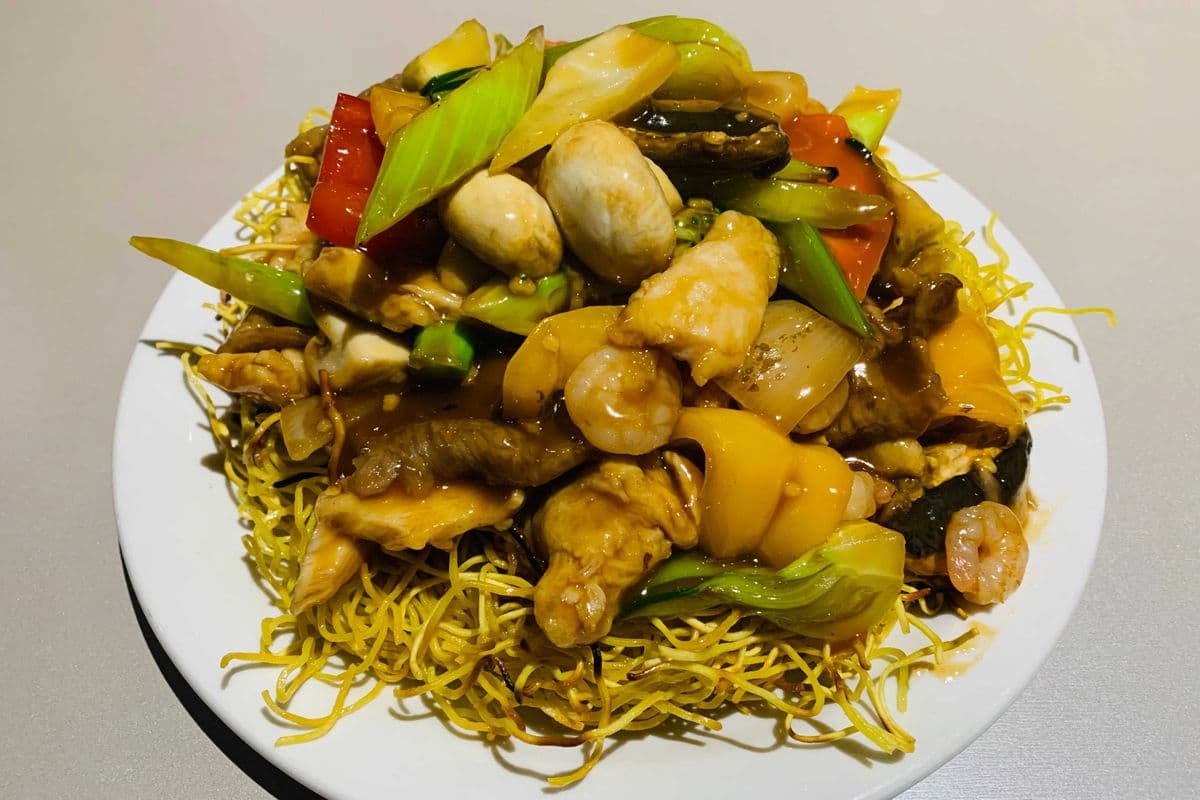 Cantonese Chow Mein