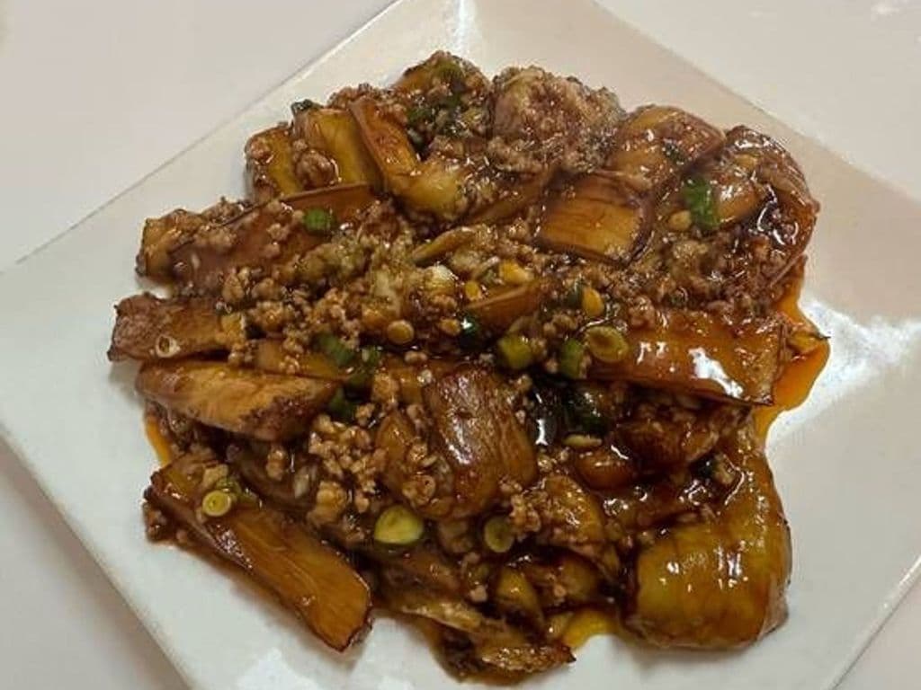 Braised Eggplant & Brown Sauce (酱扒茄子)