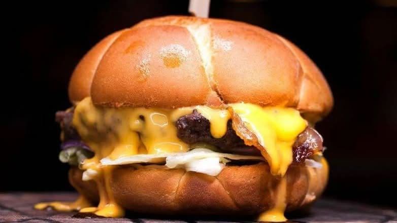 Cheddar melt burger..