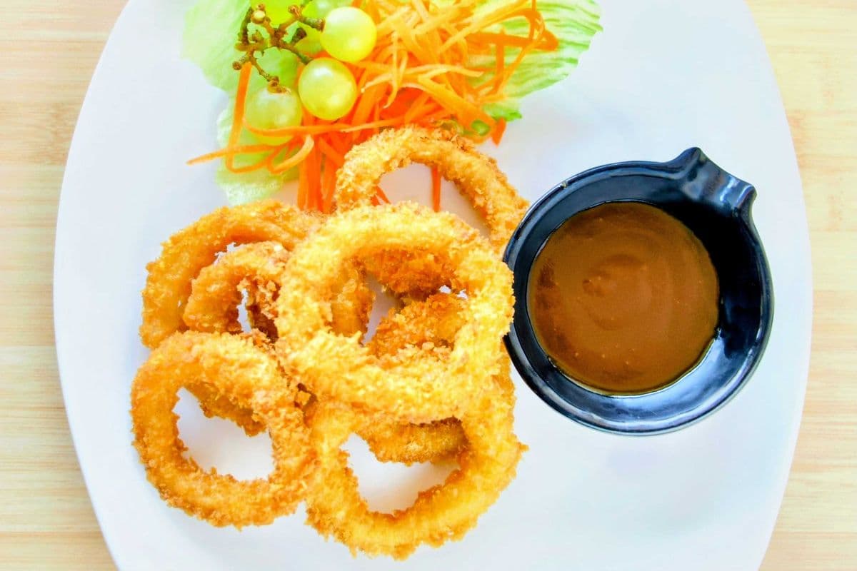 24. Calamari (8 pcs)