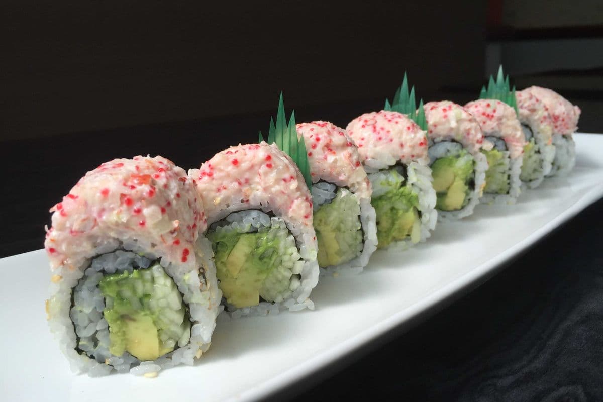 New!S21) Snow Mountain Roll (10 Pcs)