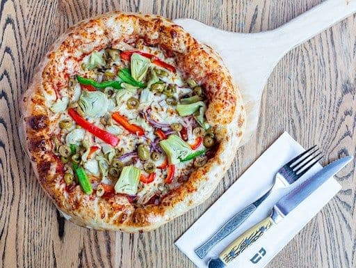 Pizza végétarienne / Vegetarian Pizza