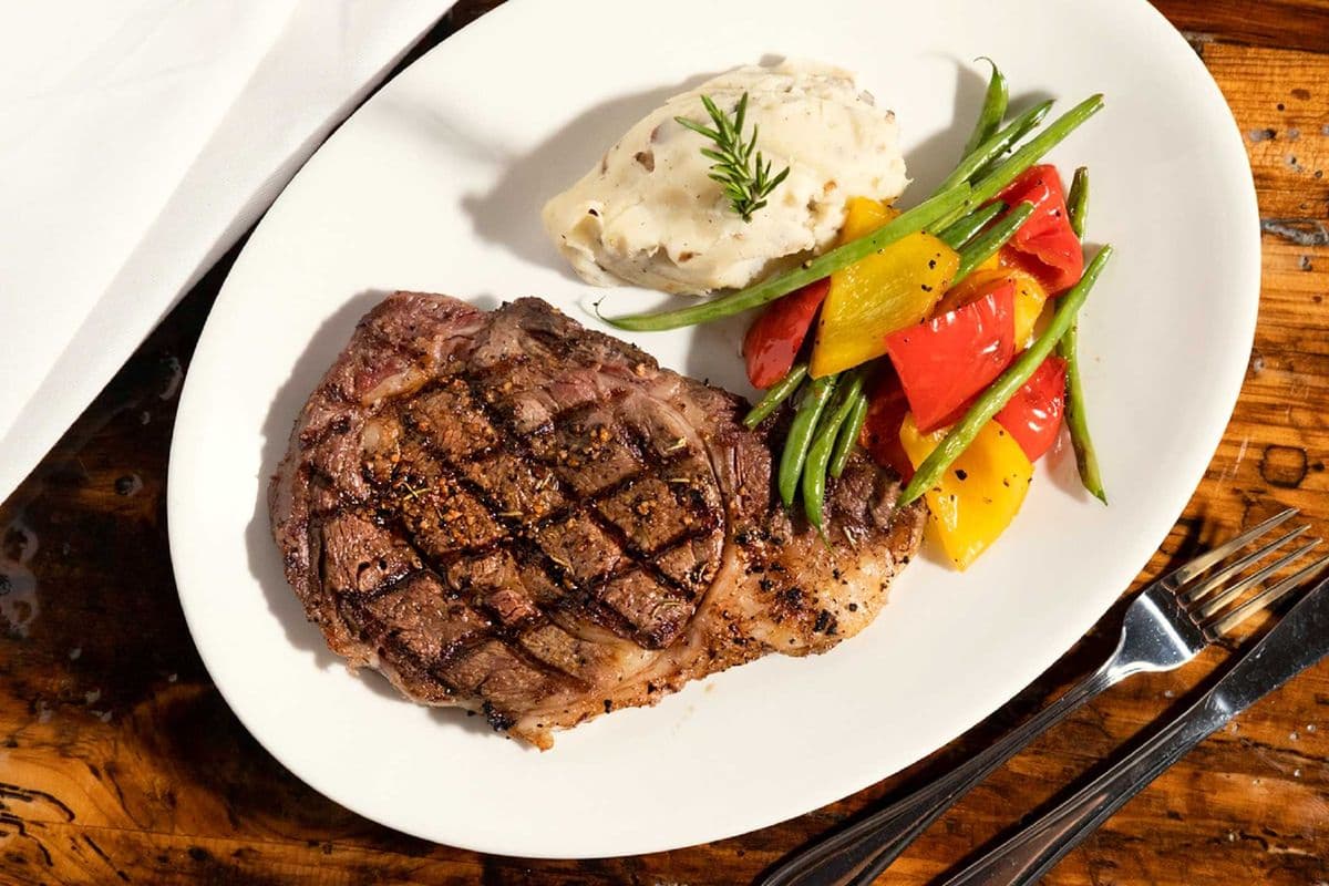 Boneless Rib Eye (12 oz)