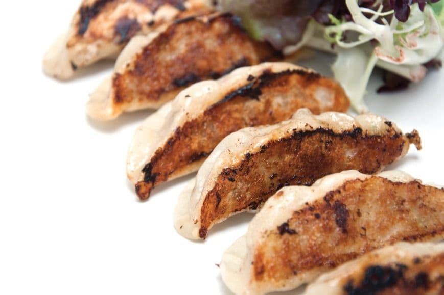 Gyoza (Potstickers) (6 pcs)