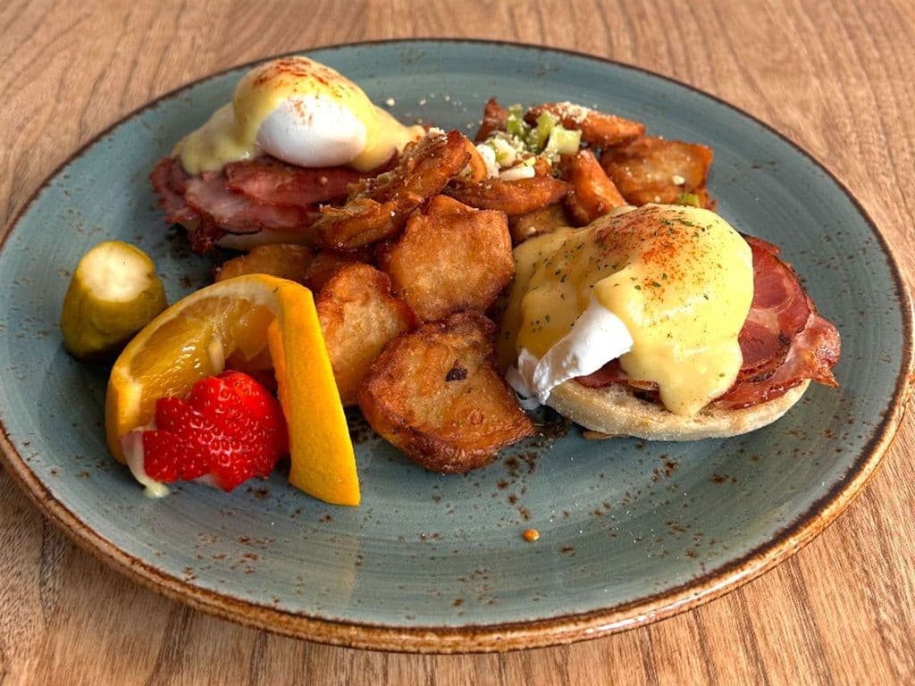 Eggs Benedict - OO