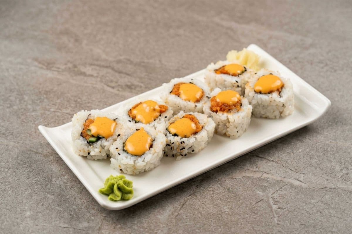 Spicy Salmon Roll (Wild Sockeye)