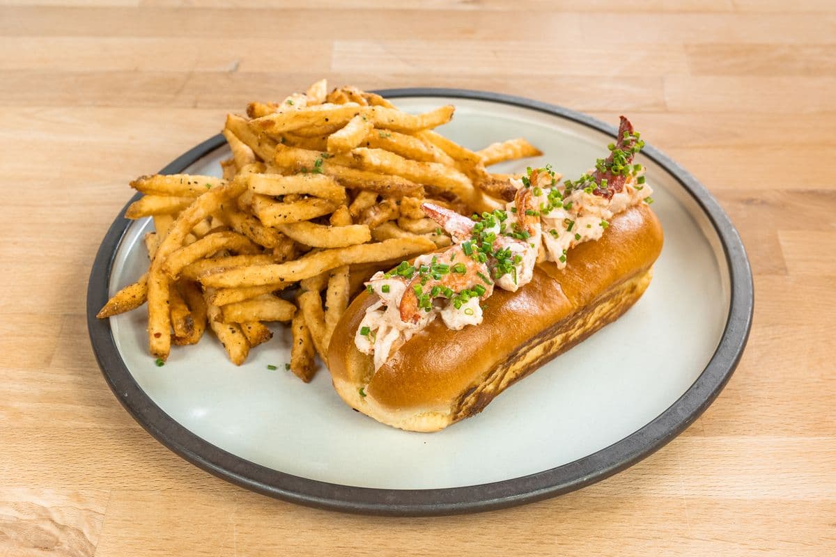 Coast Lobster Roll