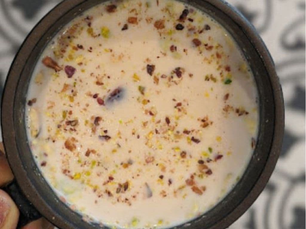 Kashmiri Chai