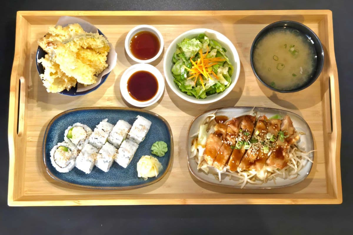 Chicken Teriyaki Lunch Tray