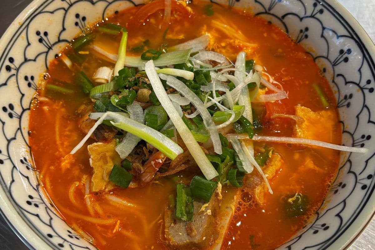 17. Bun Rieu
