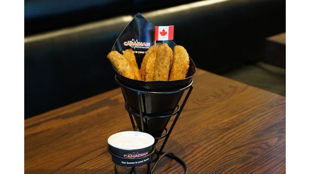 Face-Off Fried Pickles