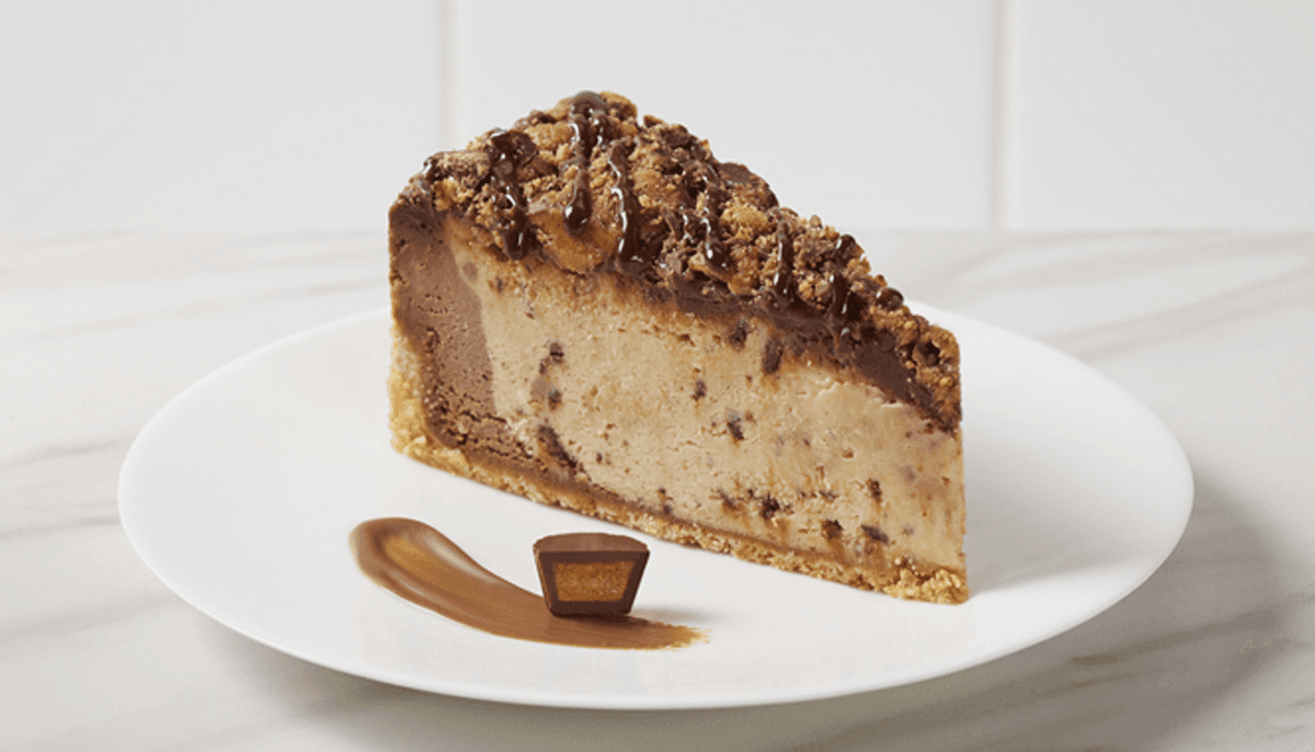 Reeses Peanut Butter Chocolate Cheesecake