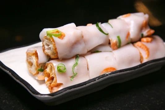 Steamed Rice Flour Rolls with Chinese Donut / 肉鬆炸兩
