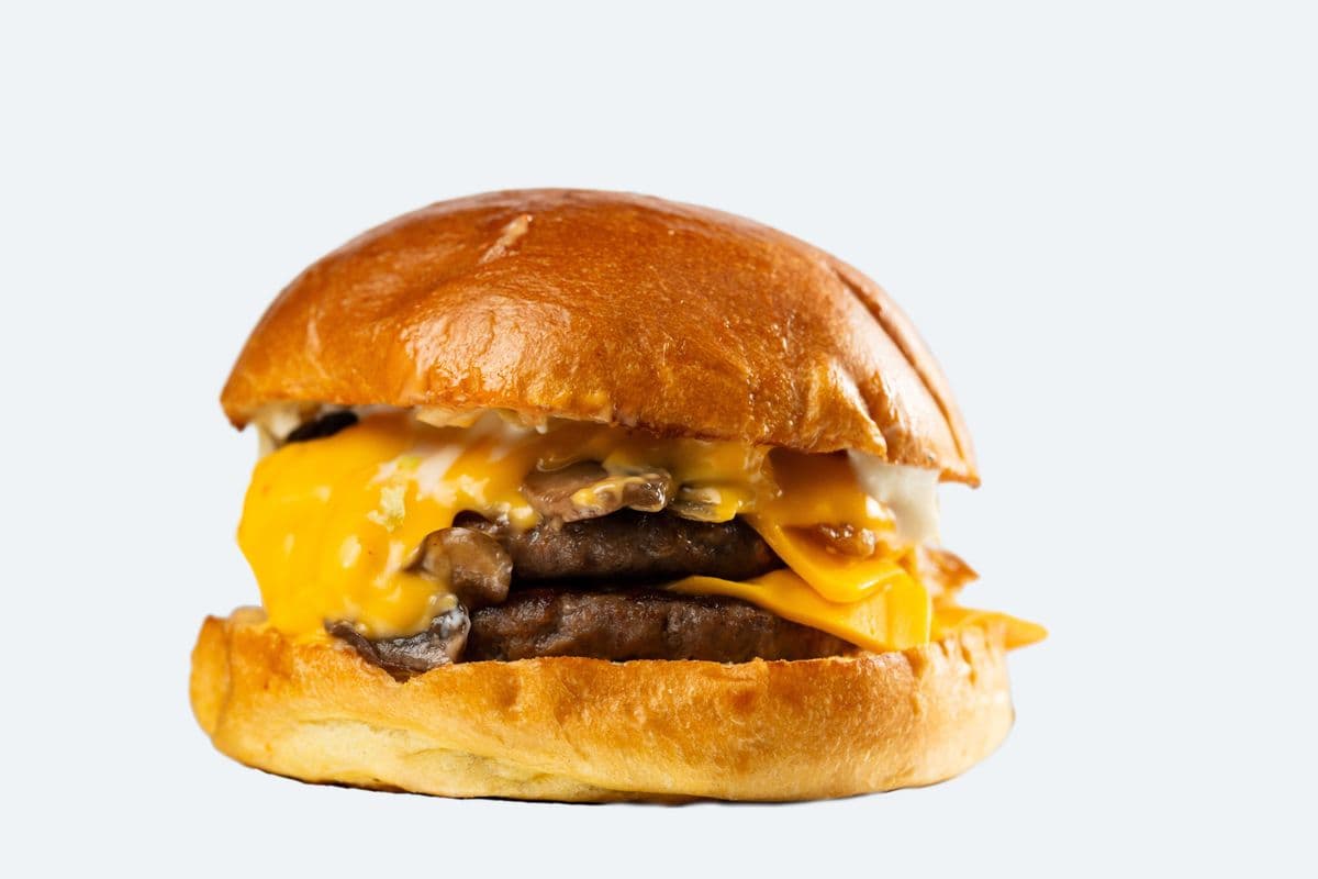 Classic Deluxe Burger
