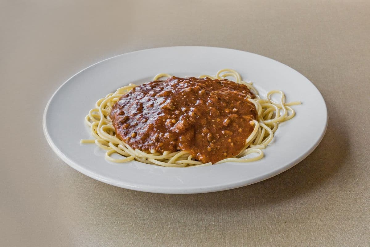 Spaghetti avec sauce à la viande / Spaghetti with Meat Sauce