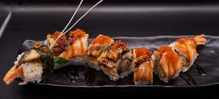 Male Dragon Roll (8 pcs)
