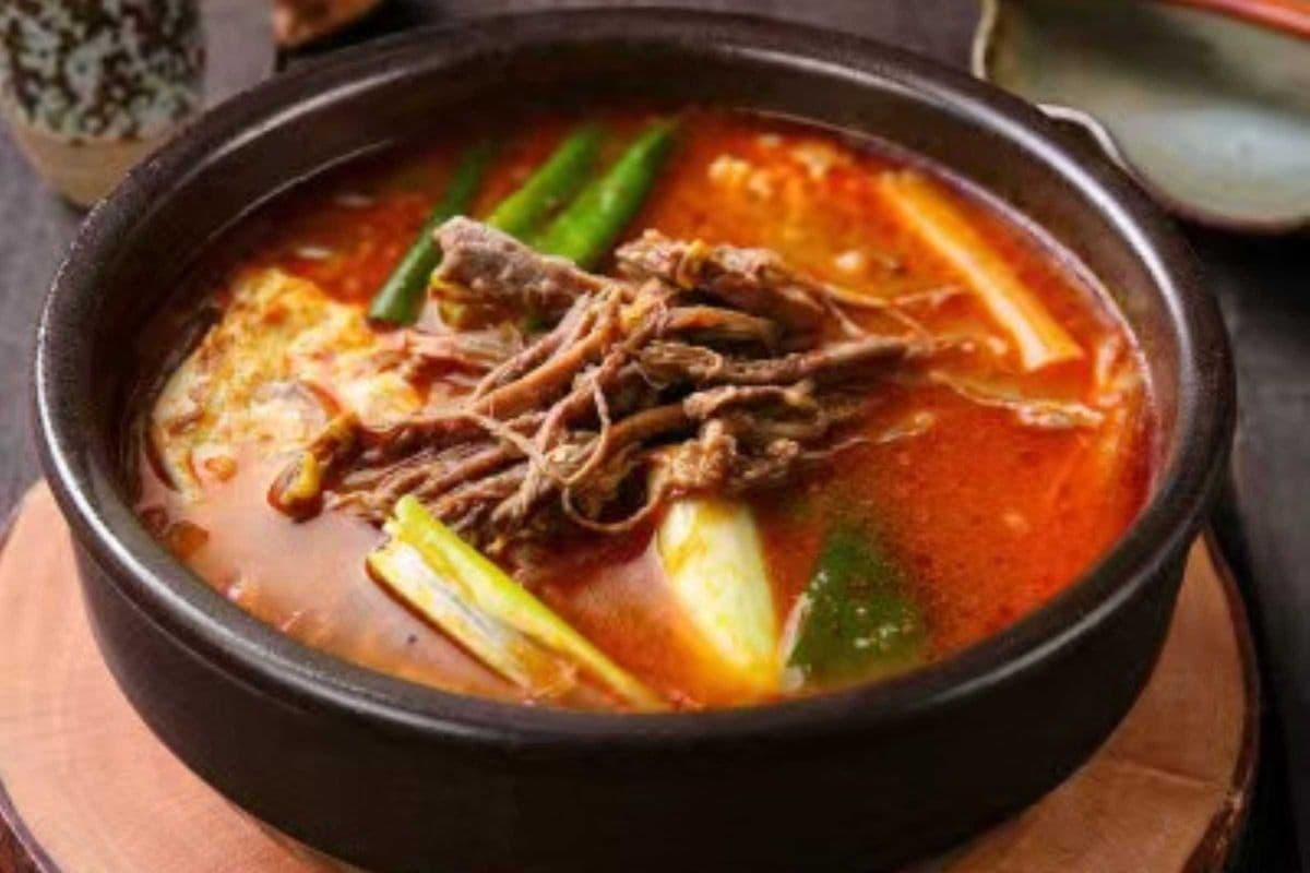 29. Yook Gae Jang 육개장