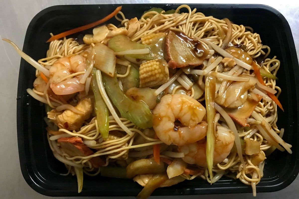 House Lo Mein