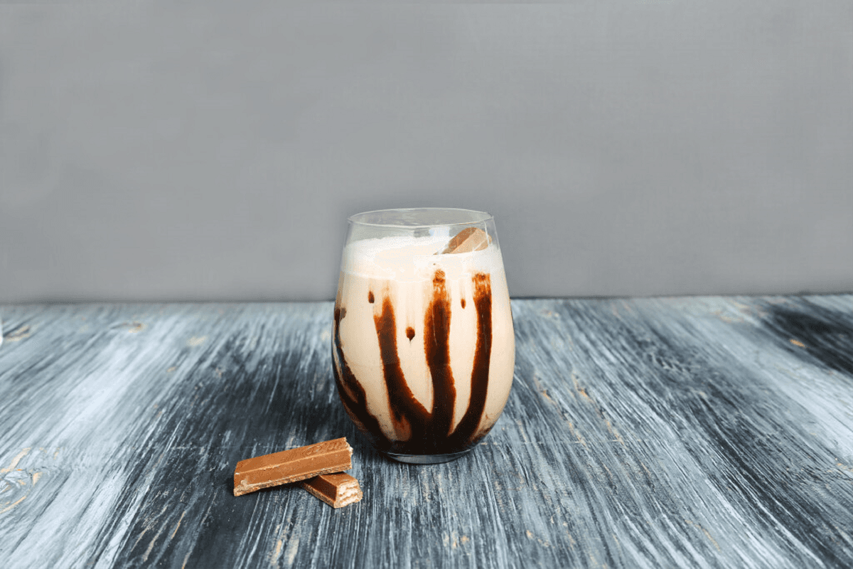 Kit Kat Shake