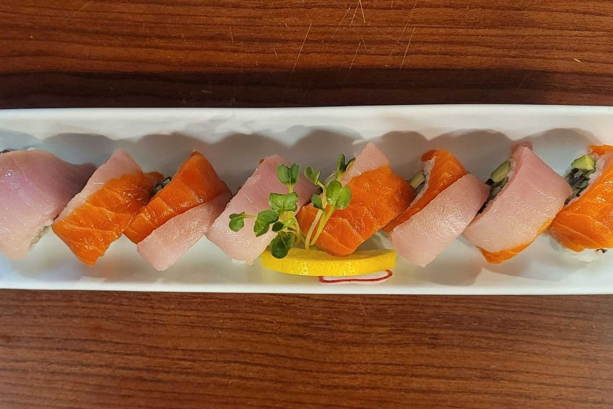 Kiss Me Roll