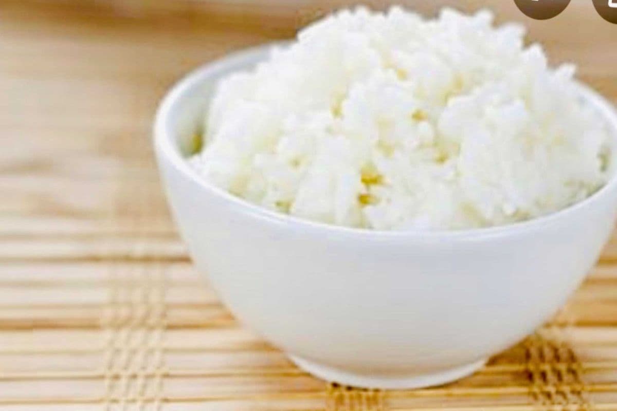 17. Steamed Rice (small)