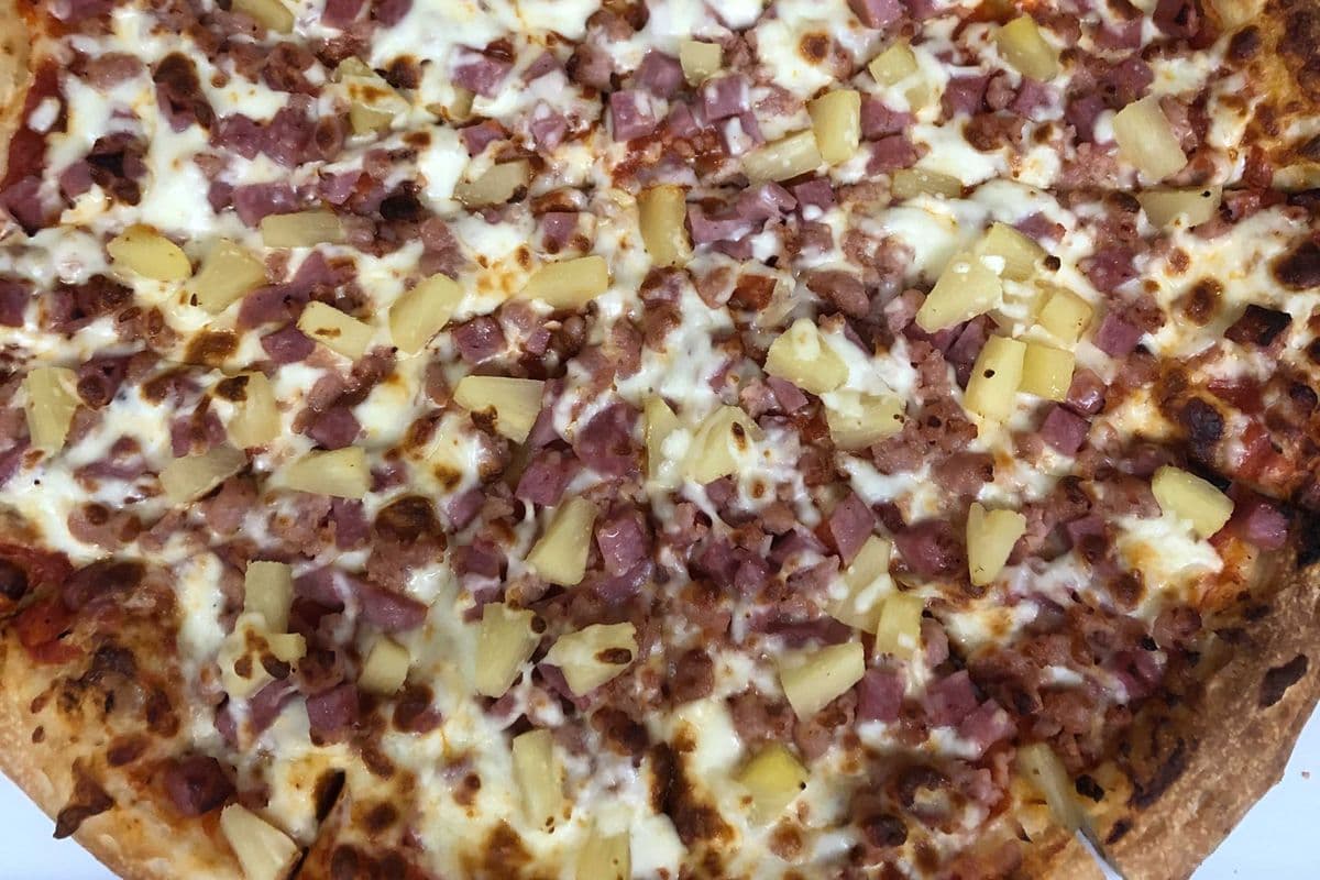 16" Large Hawaiian Pizza