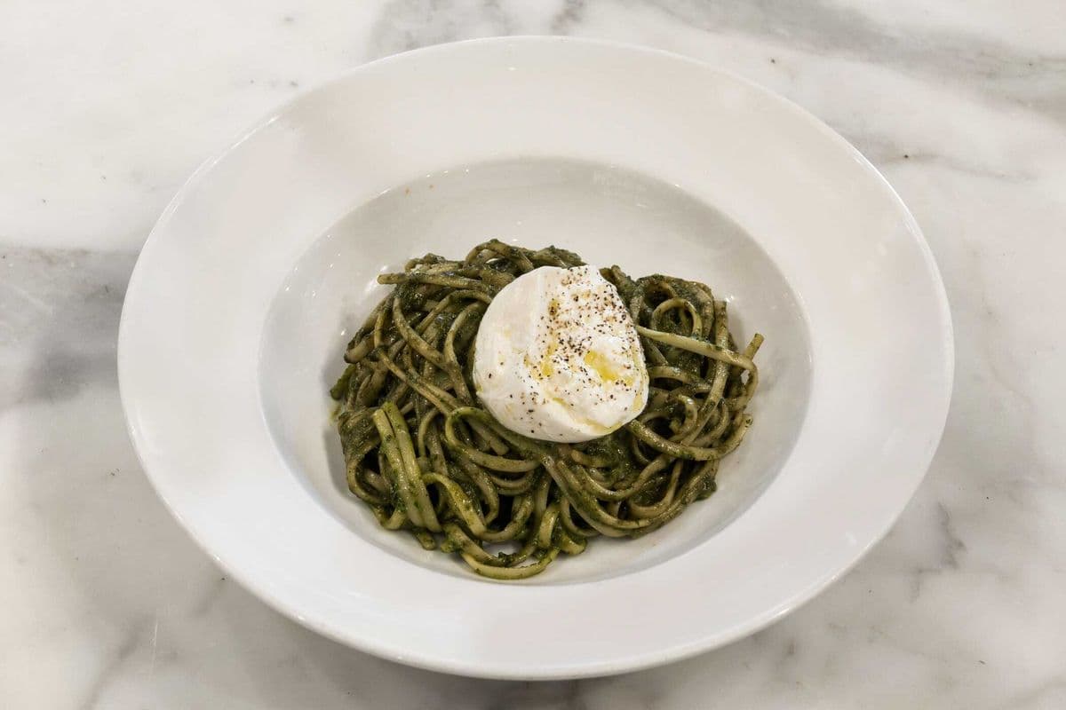 Linguine al Pesto and Burrata