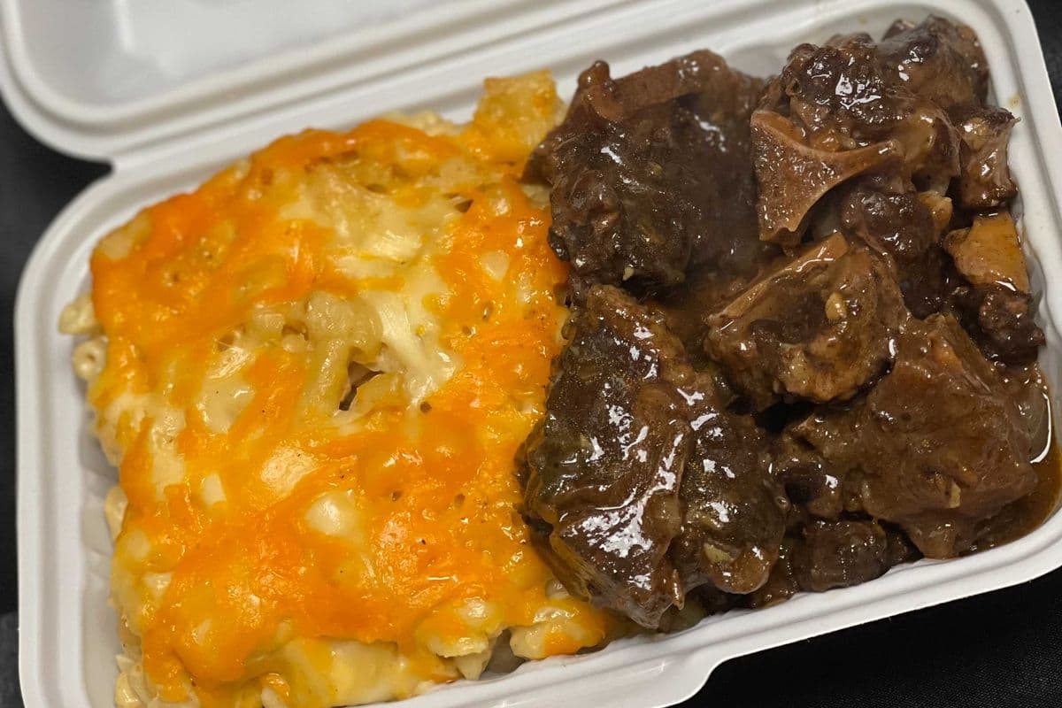 Macaroni and Cheese with Oxtail
