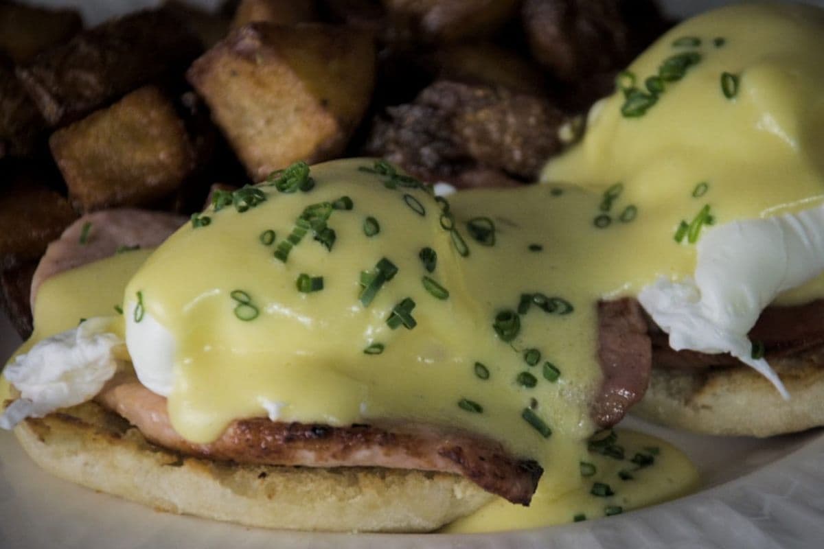 Classic Eggs Benedict
