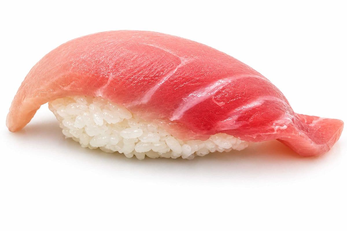 Hamachi Nigiri (1 pcs)
