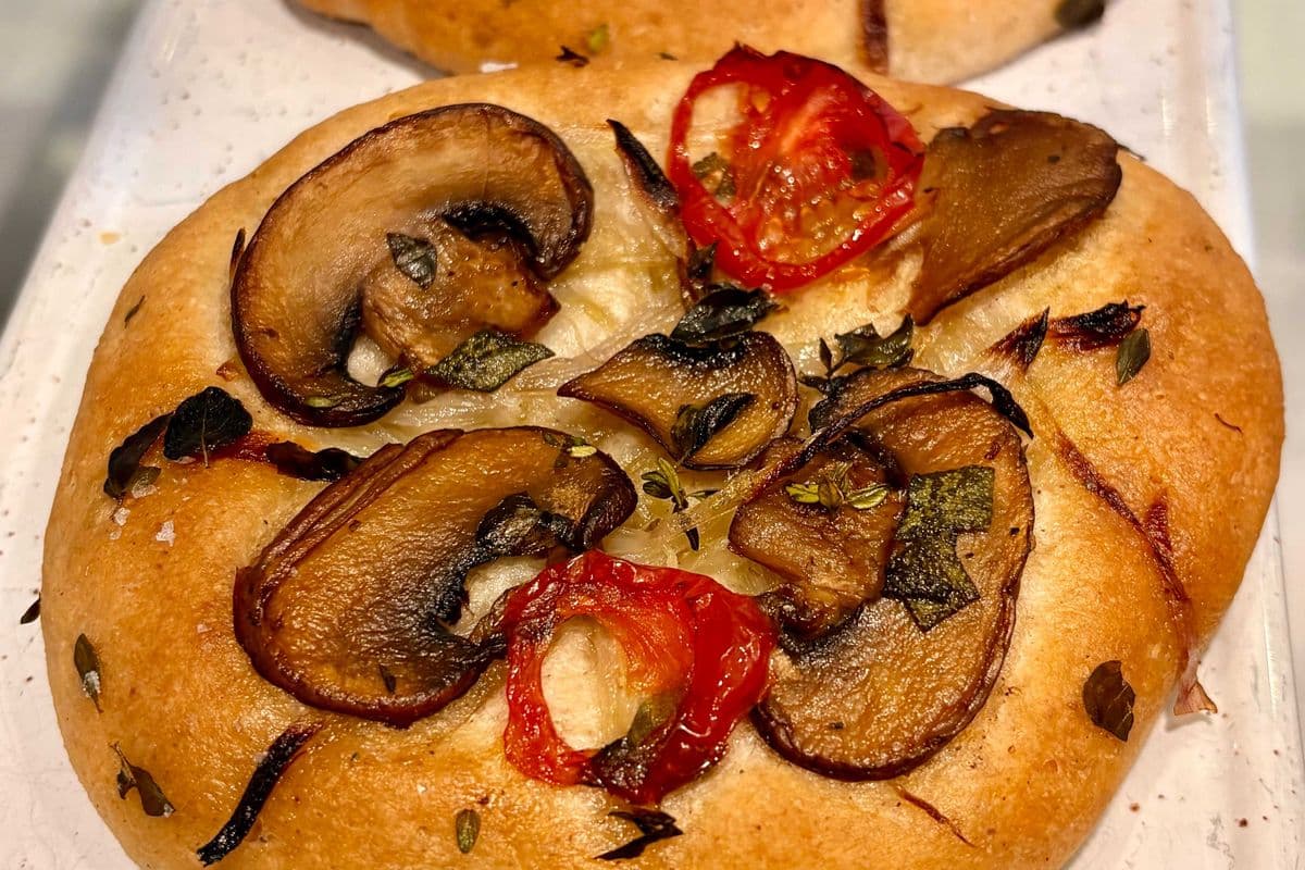 NEW! Mushrooms & Garden Herbs Flat Bread (Gluten free friendly & vegan)