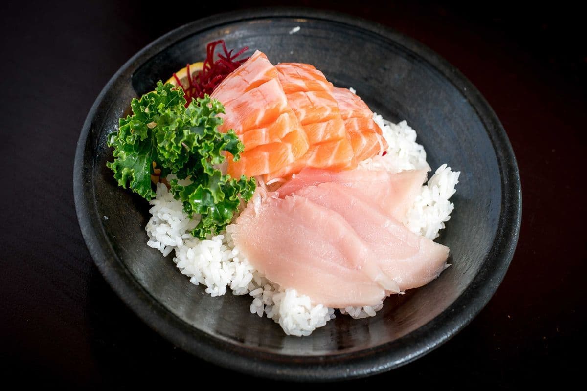 Tuna and Salmon Don