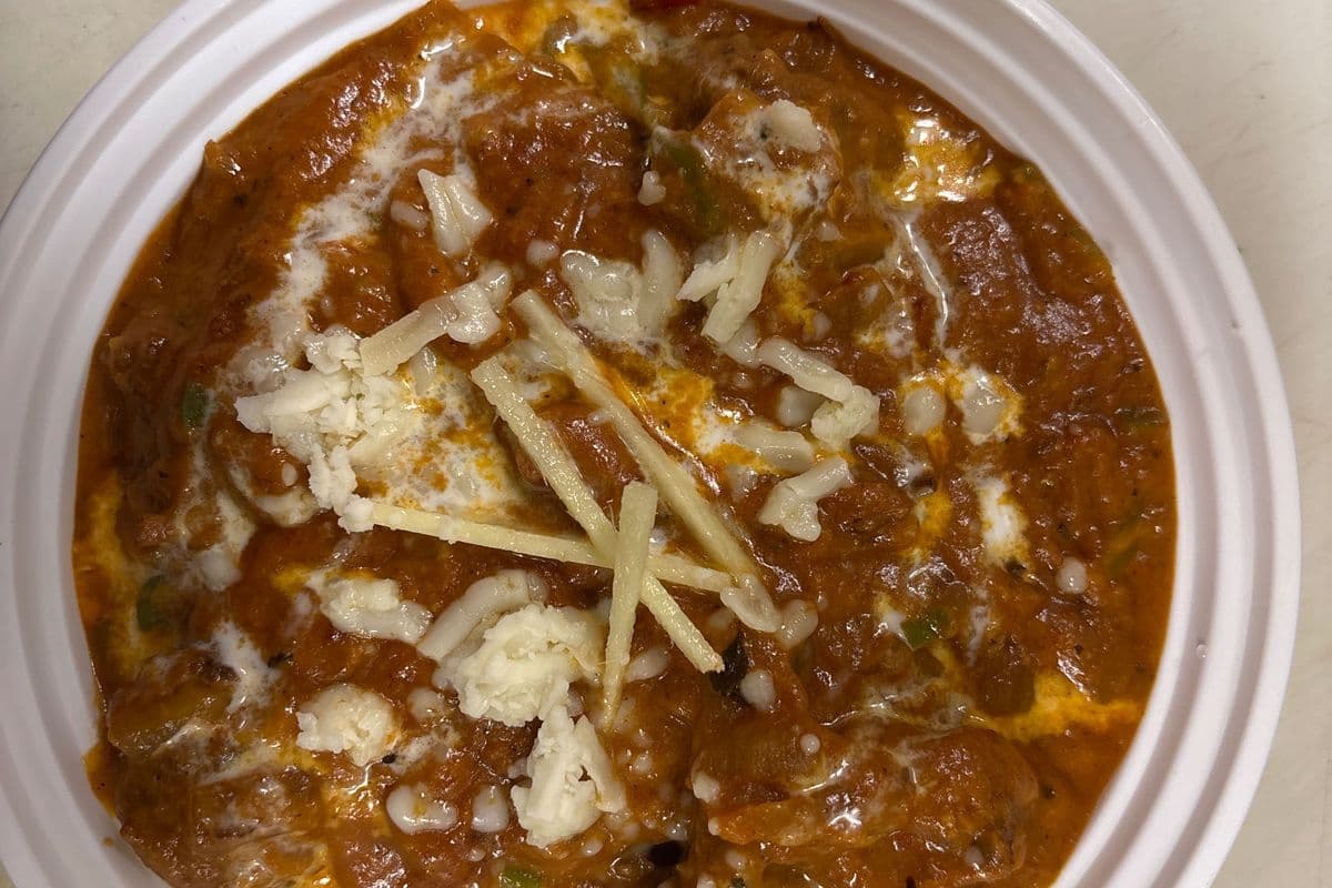 Lababdar chicken curry