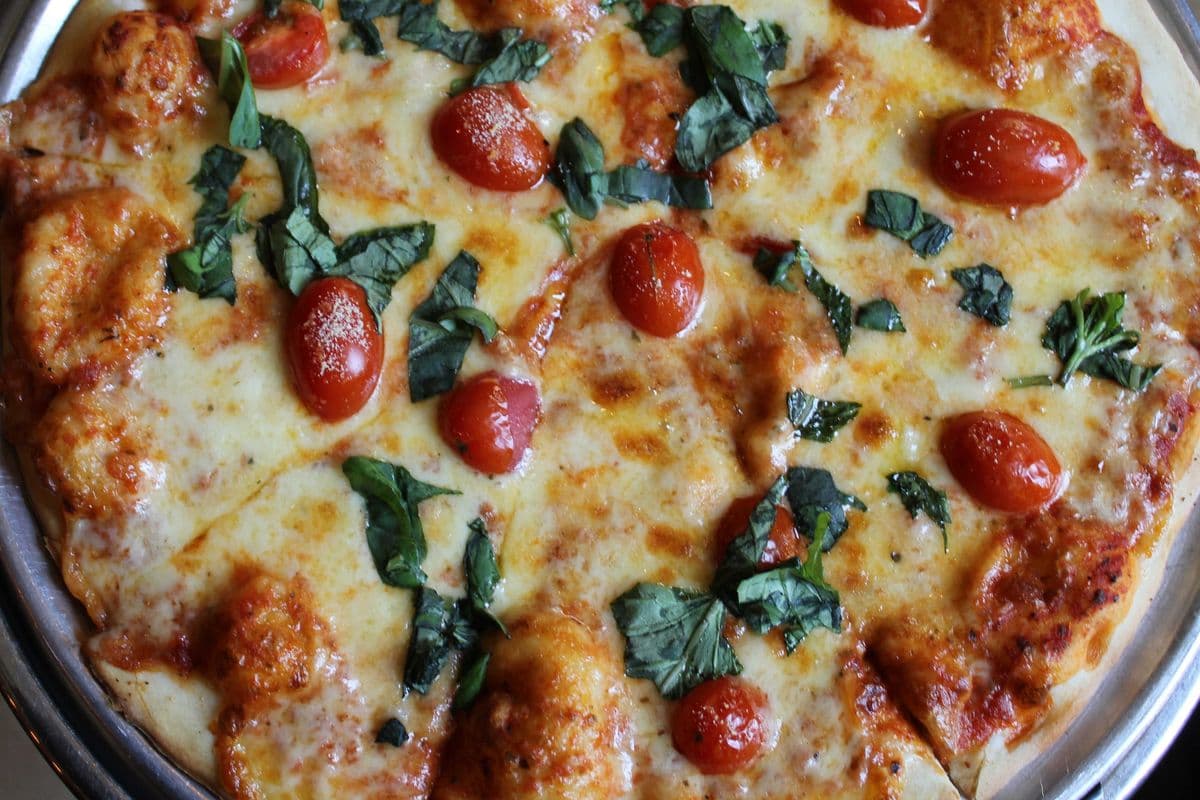 12" Margarita Pizza